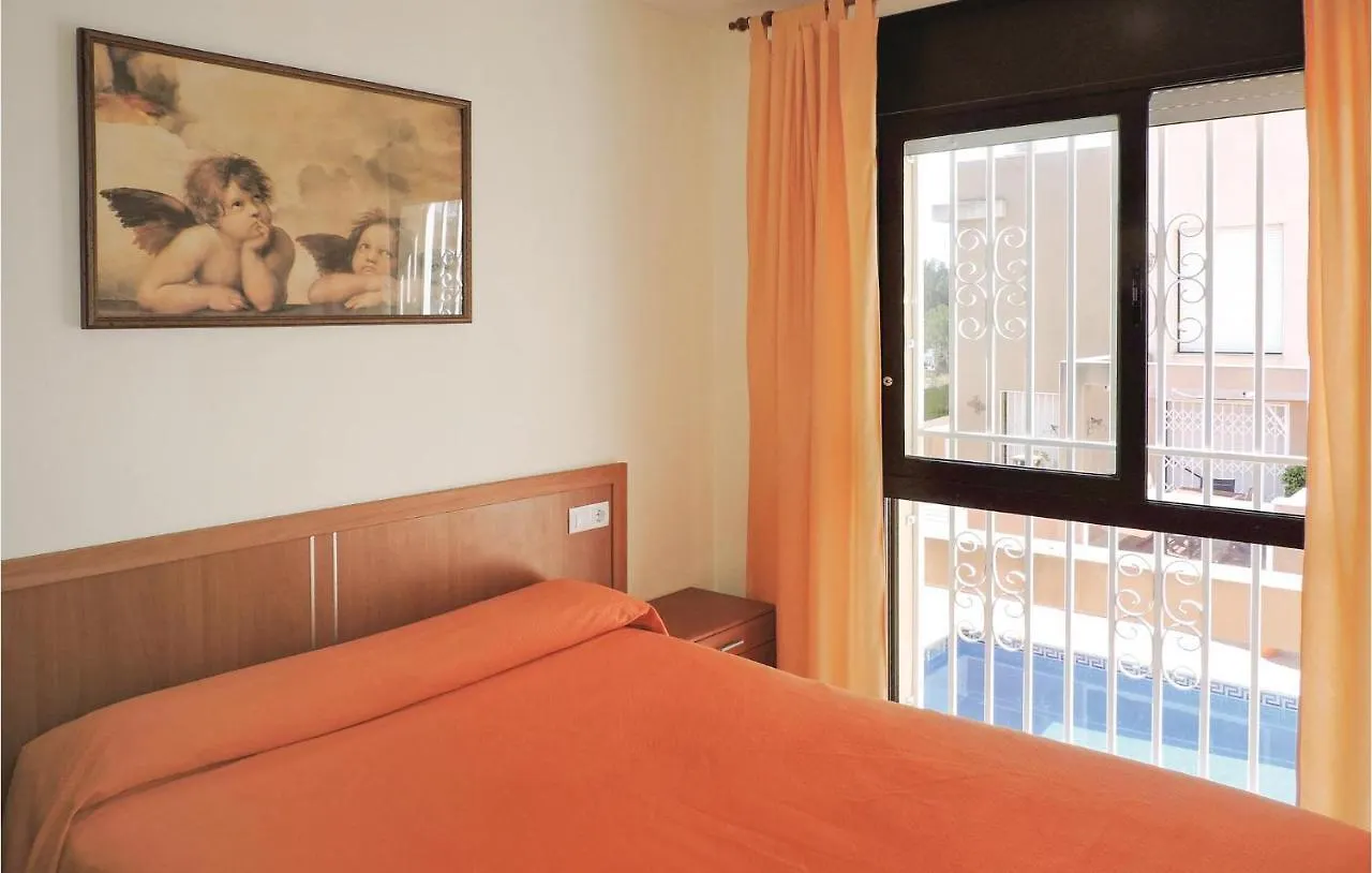 Nice Home In Miami Platja With Kitchenette Les Planes del Rei